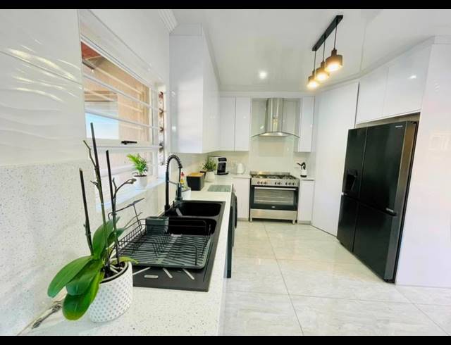 4 BEDROOM HOUSE FOR SALE IN BRACKENDOWNS